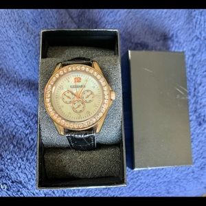 Kessaris unused stylish black watch